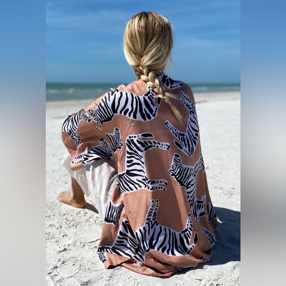 Emerson Fry Fete Kimono Zebra Print in Muted Clay Print Kimono Size M/L